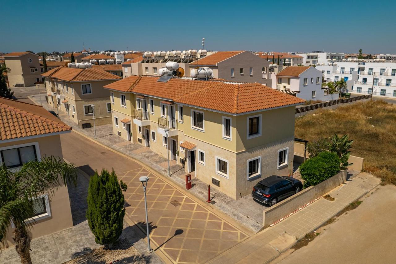 Kyklades Maisonette For 6 People Protaras Exterior foto
